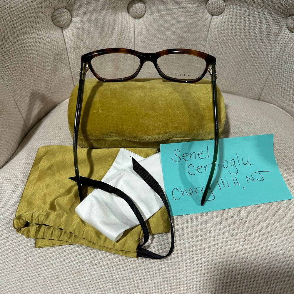 Authentic Gucci Red and Black Women's Optical Glasses - Picture 5 of 7
